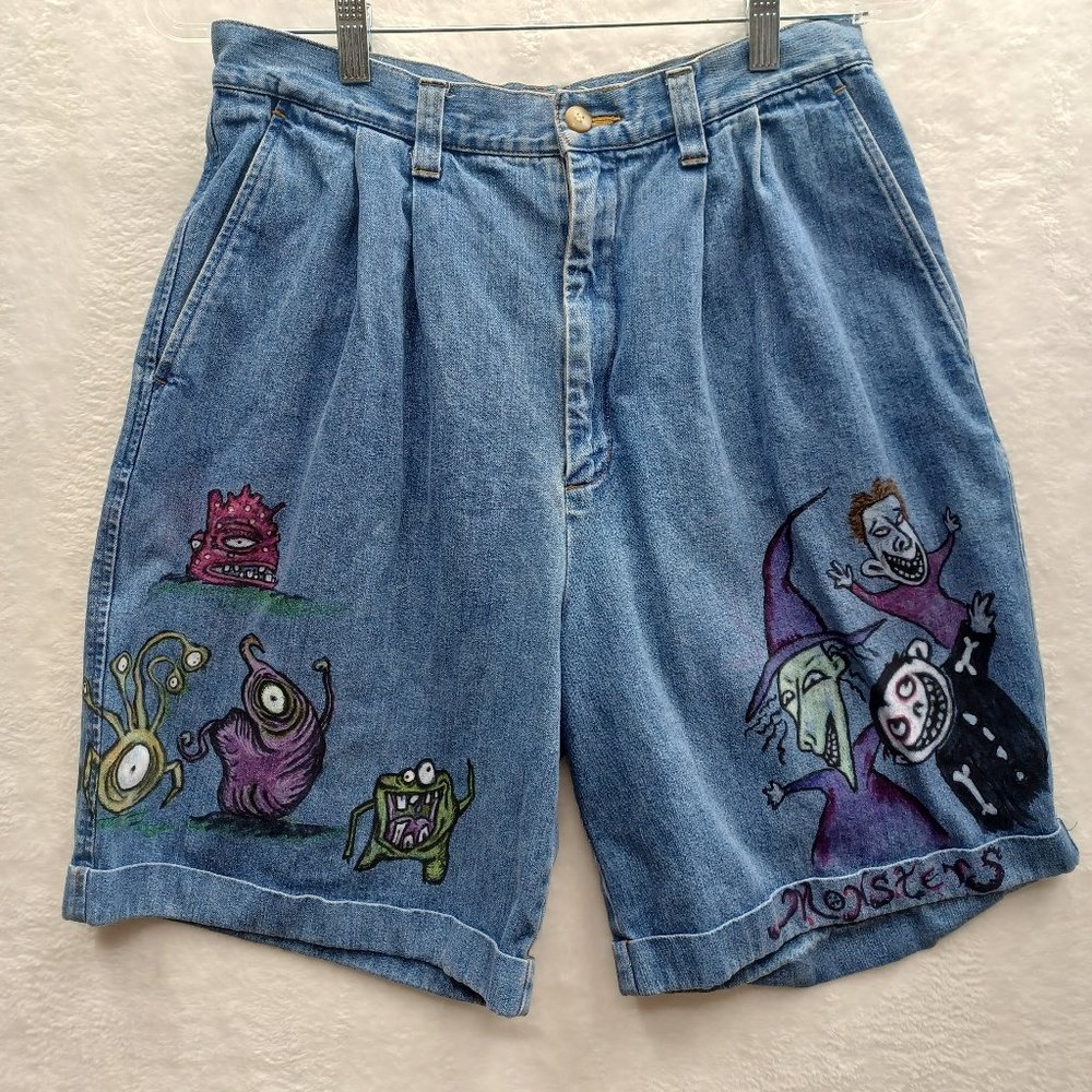 Eddie Bauer 14 Blue Pleated High Waist Cuffed Denim Jean Shorts Halloween